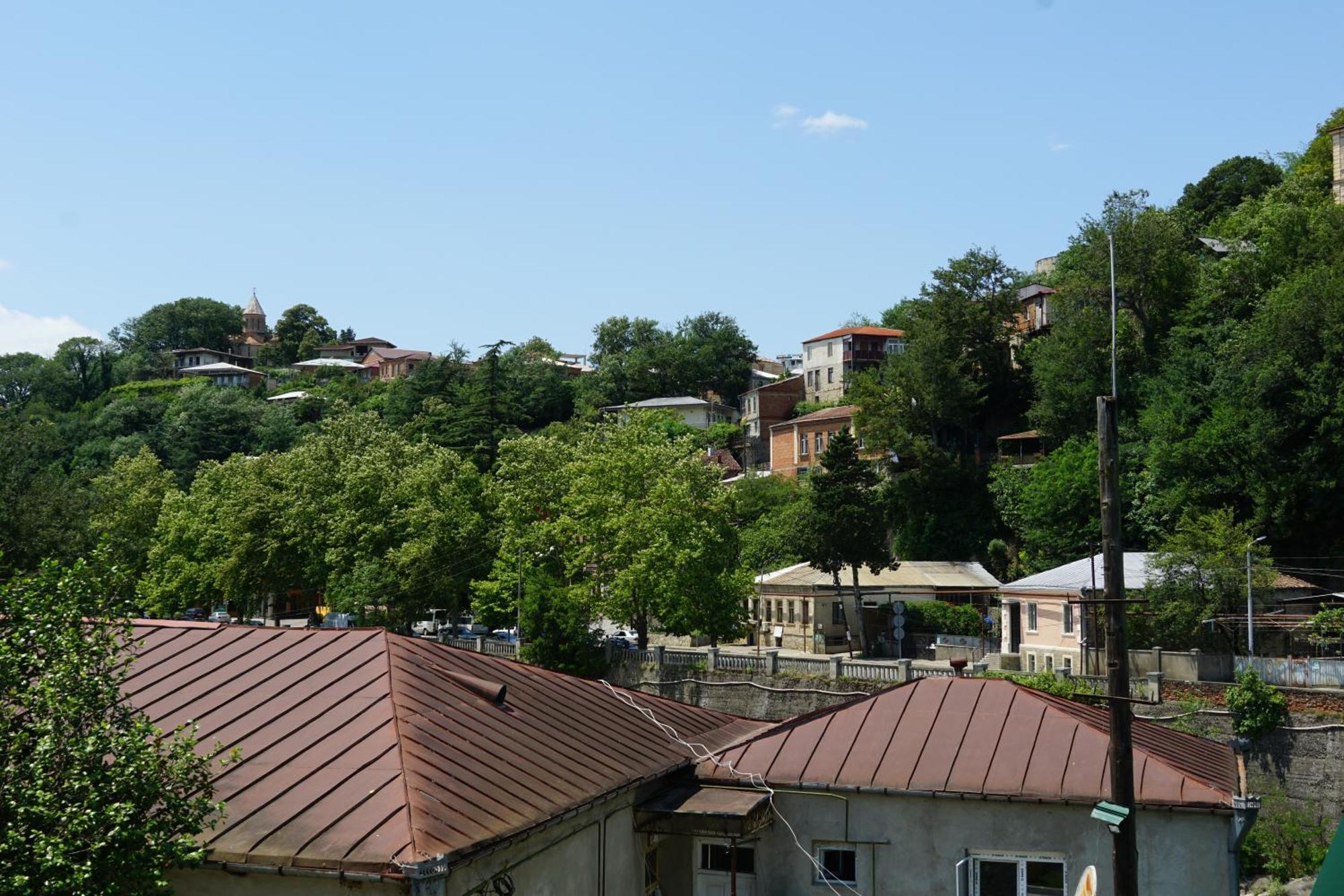 Dro Hotel Kutaisi Exterior photo
